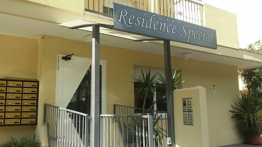 Residence Special Rimini Eksteriør billede